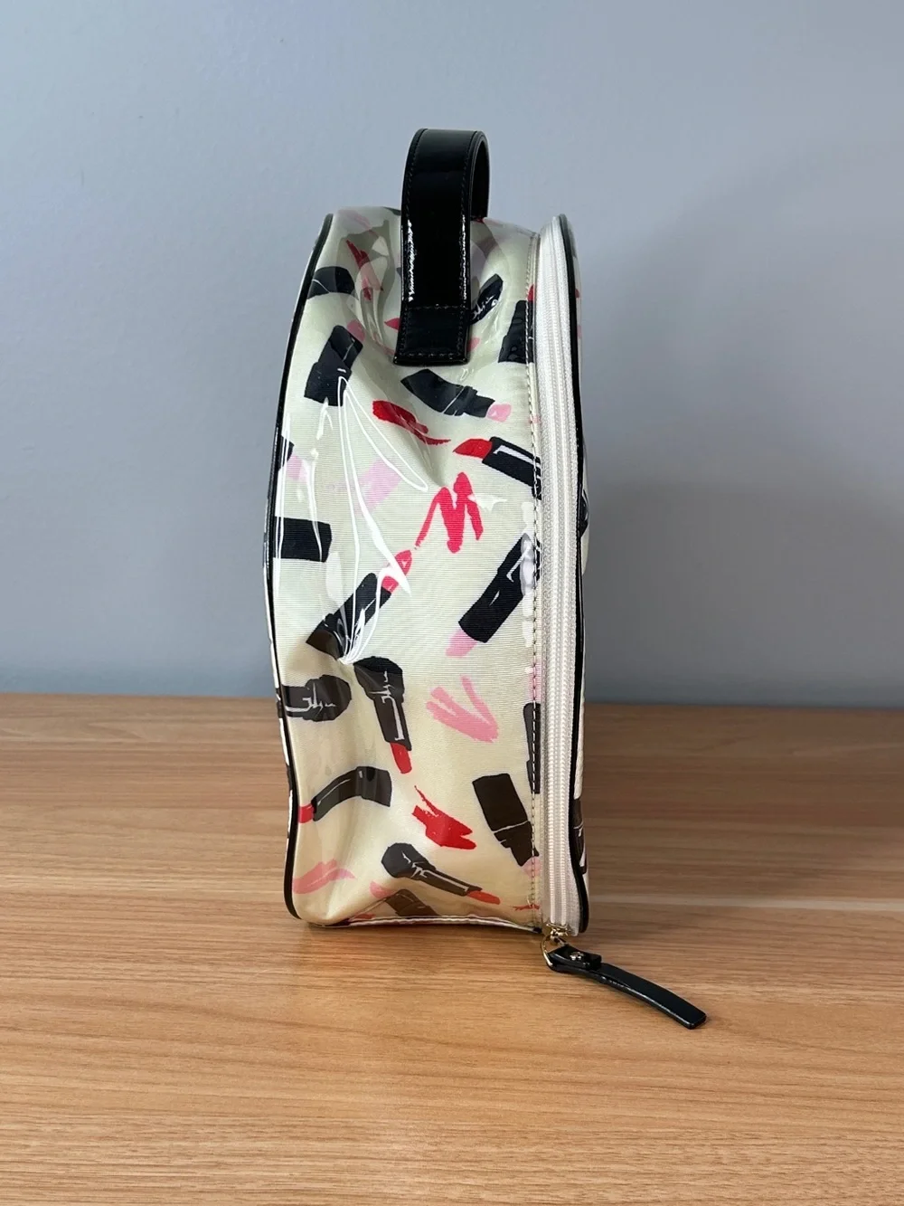 Kate Spade New York Bag Travel Case Lipstick Design Cosmetic Zip Ivory Pink Red